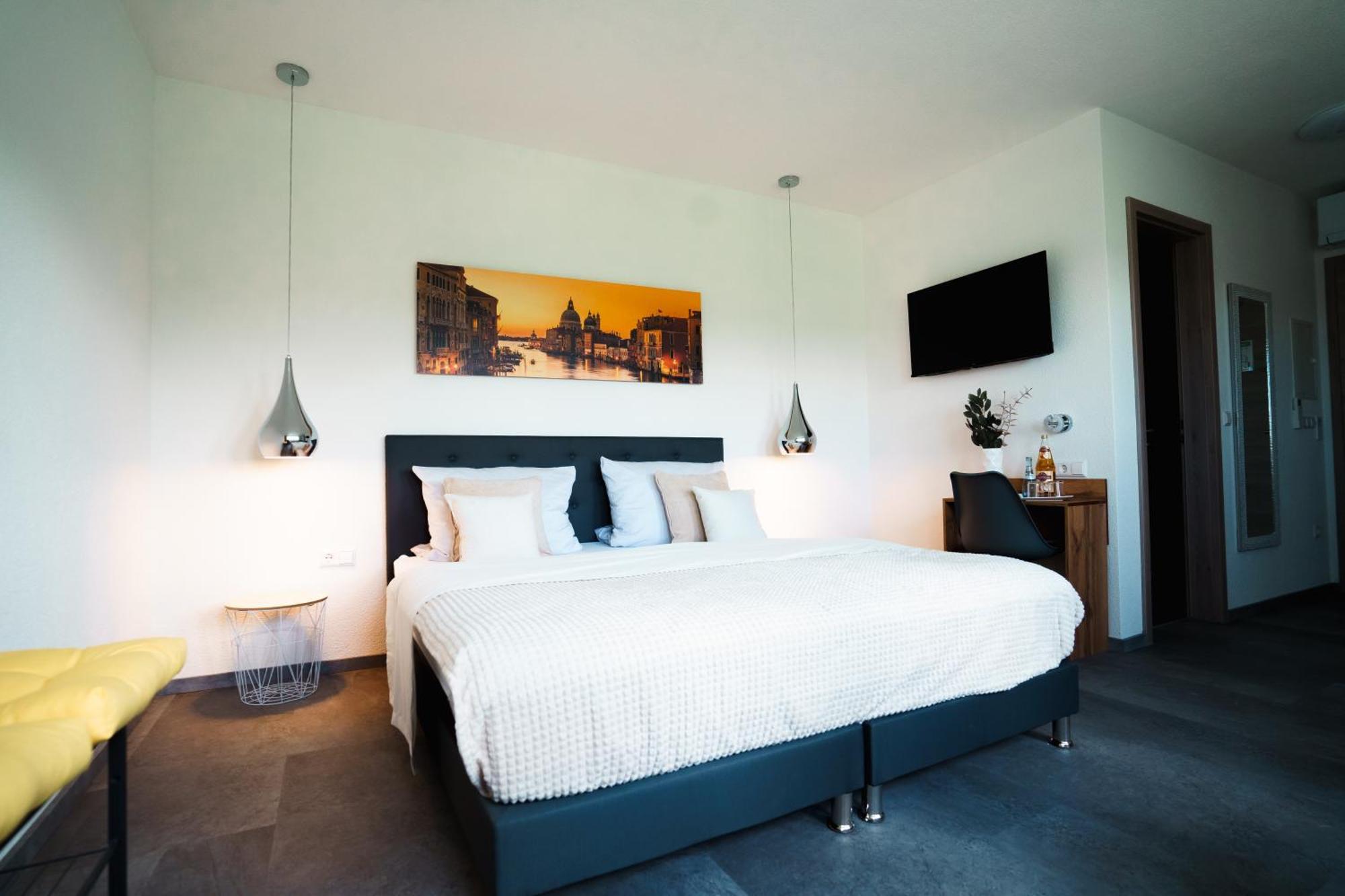 Hotel Am Schafbaum Bad Rappenau Ngoại thất bức ảnh